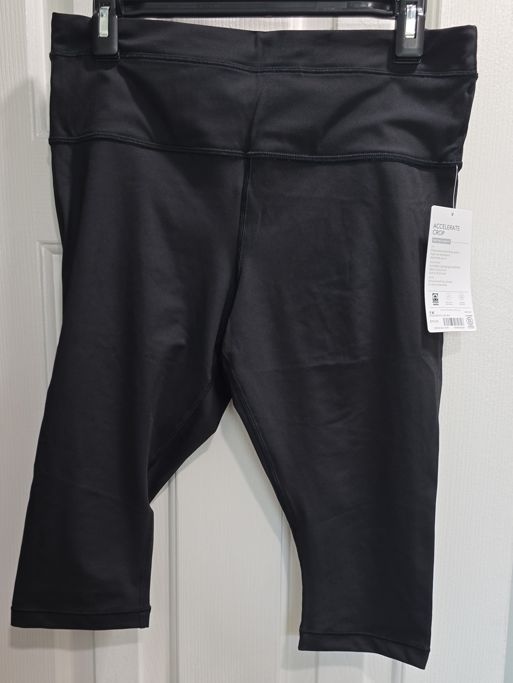 Athleta Black Crop pants Size 1X